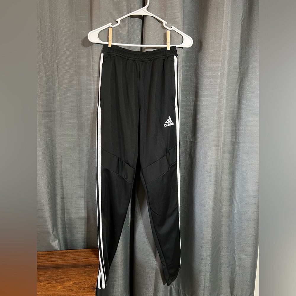 S | Adidas ClimaCool Joggers with Zip Pockets